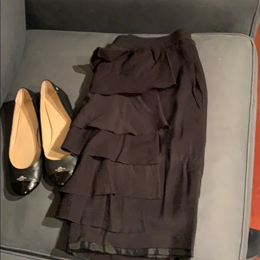 Black skirt